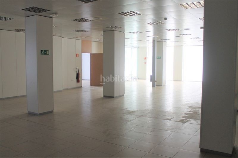 Foto 8f5da39e-2db6-4150-ad78-c1d0d4772f4b. Local comercial a Plaza de Toros-Avenida Chapí-Trinquete Elda