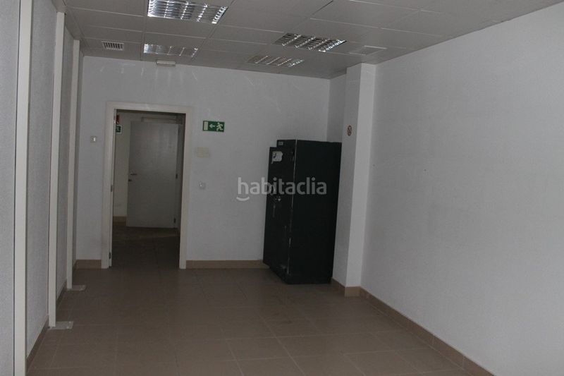Foto cdd78a80-426f-4929-8336-46b35105ebff. Local comercial a Plaza de Toros-Avenida Chapí-Trinquete Elda