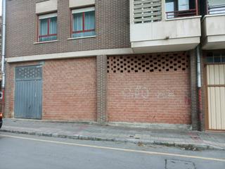 Local commercial à Balmaseda. Céntrico !!!se vende local comercial en balmaseda