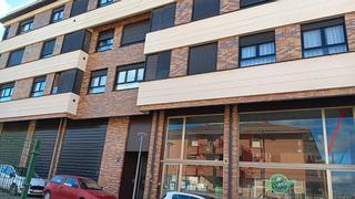 Pis a Valle de Mena. Céntrico !!  se vende piso en villasana  de  mena con ascensor