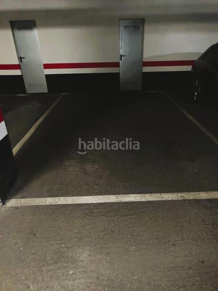 Foto 6800cbf9-7aaa-4926-a411-5aae281d3593. Aparcament cotxe a Zalla