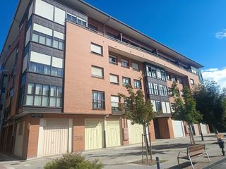 Appartamento in Zalla. Venta piso en zalla