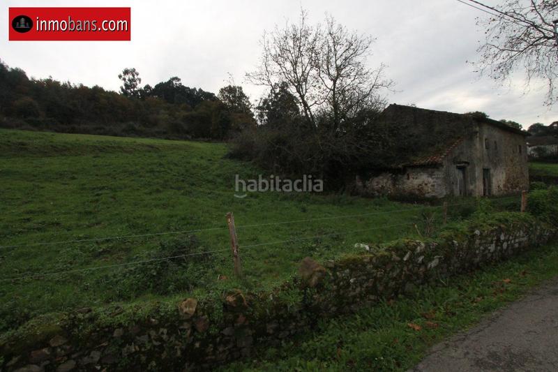 Foto e6b9400d-29dc-4691-ab30-ed9d554980a9. Casa  de pueblo con terreno rustico agrario en Colindres