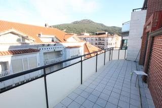 Piso en Santoña. Moderno y acogedor duplex en santoña