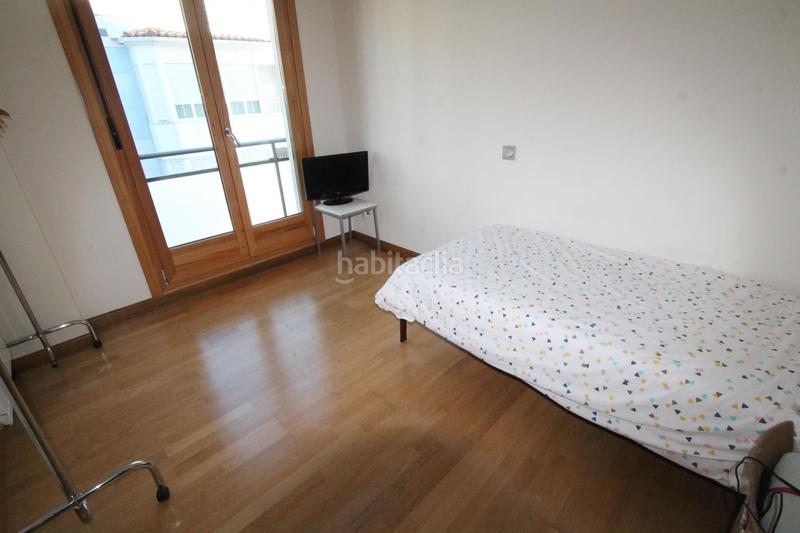 Foto 993a548d-3f04-413c-82aa-14d44e2987b8. Piso moderno y acogedor duplex en Santoña