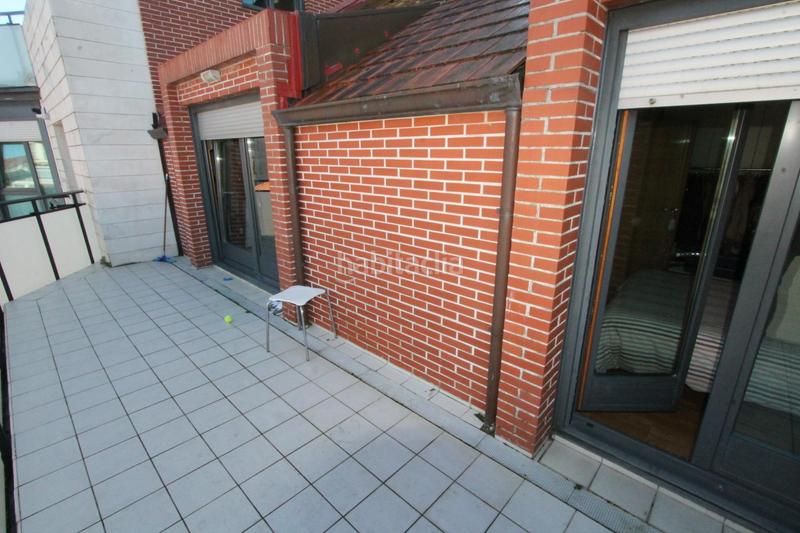 Foto dfda5d9c-b46a-4b87-a4b6-0ad3f2cbc6d7. Piso moderno y acogedor duplex en Santoña