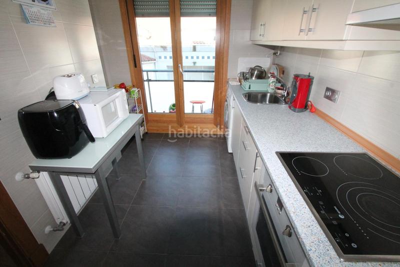 Foto fdccbe94-1d29-4186-819c-b68888f00507. Piso moderno y acogedor duplex en Santoña