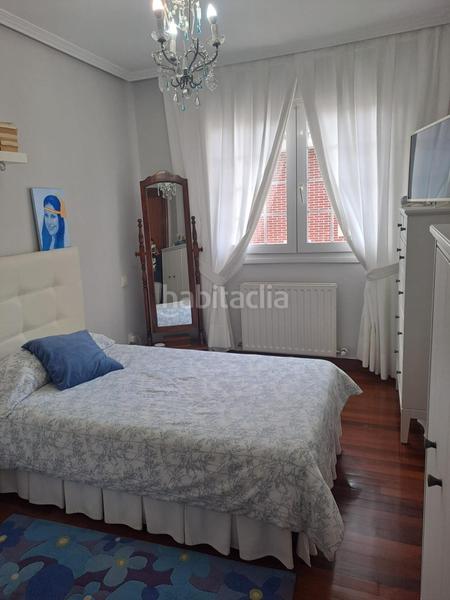 Foto a70eefae-edf5-4692-9c74-2e8f36e98eca. Chalet mit heizung parking pool in El Puntal Laredo