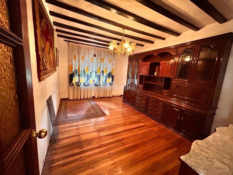 Foto 76970a7c-e8d6-43be-9efb-ff8562f06ee4. Casa amb aparcament a Helgueras Noja