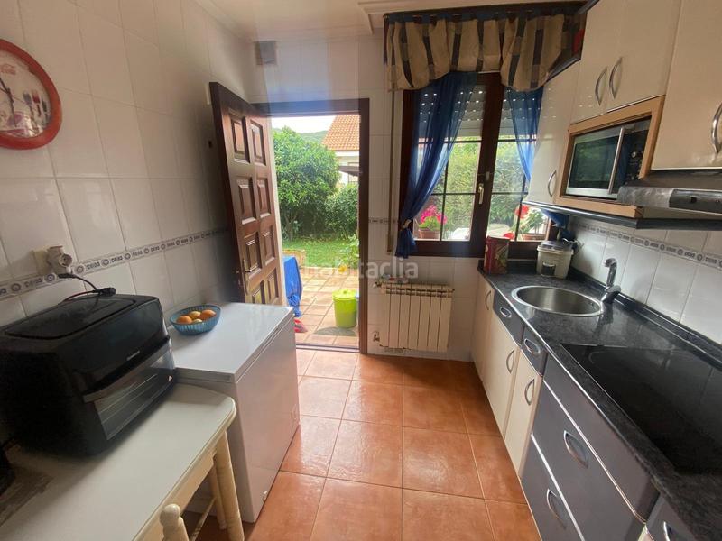 Foto 3b3c2120-3336-4197-893b-b8847f8028f0. Semi detached house with heating pool in Argoños