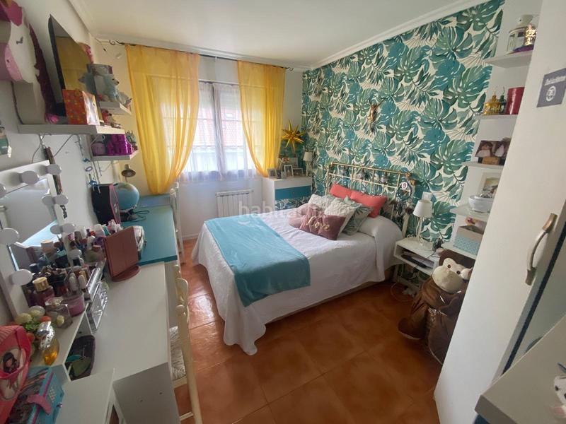 Foto 904df504-6c6d-4d36-a253-79e93709dc48. Semi detached house with heating pool in Argoños