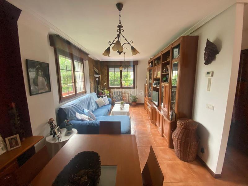 Foto f86e793b-b1c4-44ed-9a99-34a8e80cd4b9. Semi detached house with heating pool in Argoños