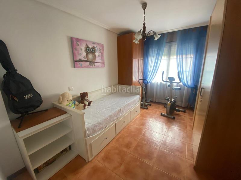 Foto fc6db4de-35d4-47b1-a688-2cebab9763ef. Semi detached house with heating pool in Argoños