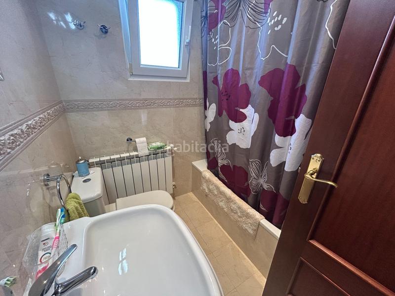 Foto 0ba555d8-9232-4651-90a8-d921b6fcbbad. Chalet en calle tempaz 10 un refugio de elegancia y confort en gemes en Bareyo