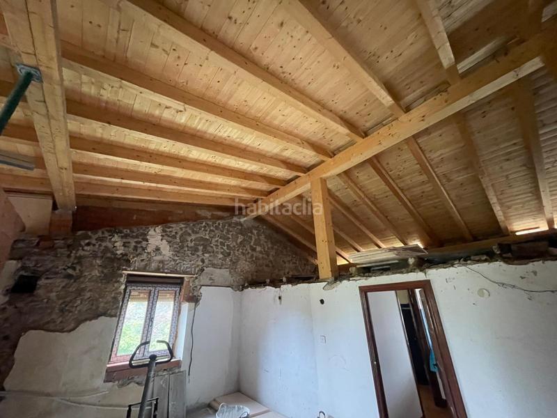 Foto 50b91d61-0d61-41fd-b9d3-b01430a63655. Doppelhaus mit parking in Bárcena de Cicero