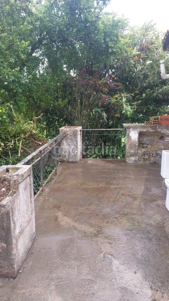 Foto 81f76c53-418b-4968-b600-bc5b790310da. Doppelhaus mit parking in Bárcena de Cicero