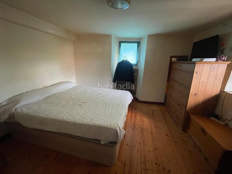 Foto 98ae14df-1e43-4620-a5af-b0d49aca8f51. Doppelhaus mit parking in Bárcena de Cicero