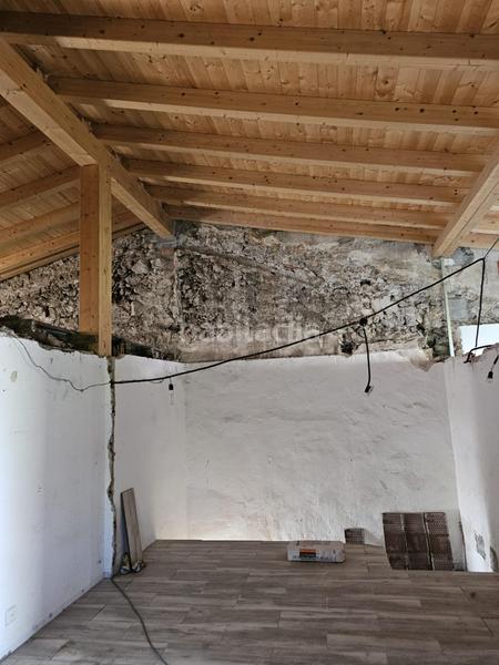 Foto e033f374-971f-49f1-a0be-d9984b1e8d84. Doppelhaus mit parking in Bárcena de Cicero