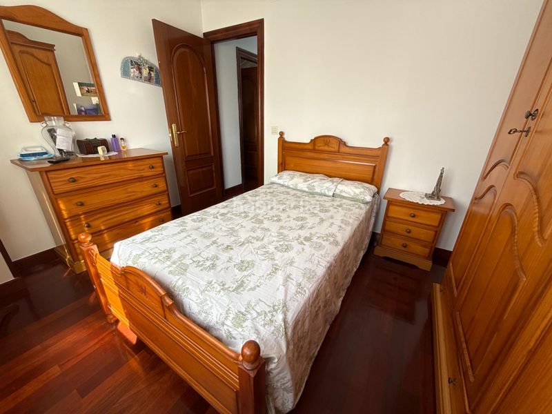 Foto 698b4f37-a733-4fa5-aa45-a66e38832c59. Casa adossada amb calefacció aparcament a Argoños