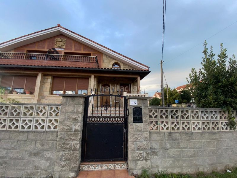Foto b1b1a638-8215-4e4a-bb12-6e2c147277ec. Casa adossada amb calefacció aparcament a Argoños