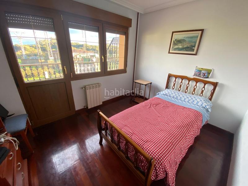 Foto b500673f-a32b-4769-8756-819bba0ef01b. Maison jumelée avec chauffage parking dans Argoños