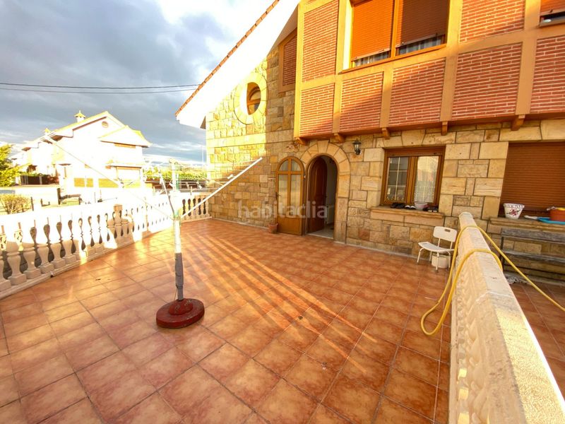Foto bdd7a416-4e11-4376-9e2e-bcd82acd2fa6. Casa adossada amb calefacció aparcament a Argoños