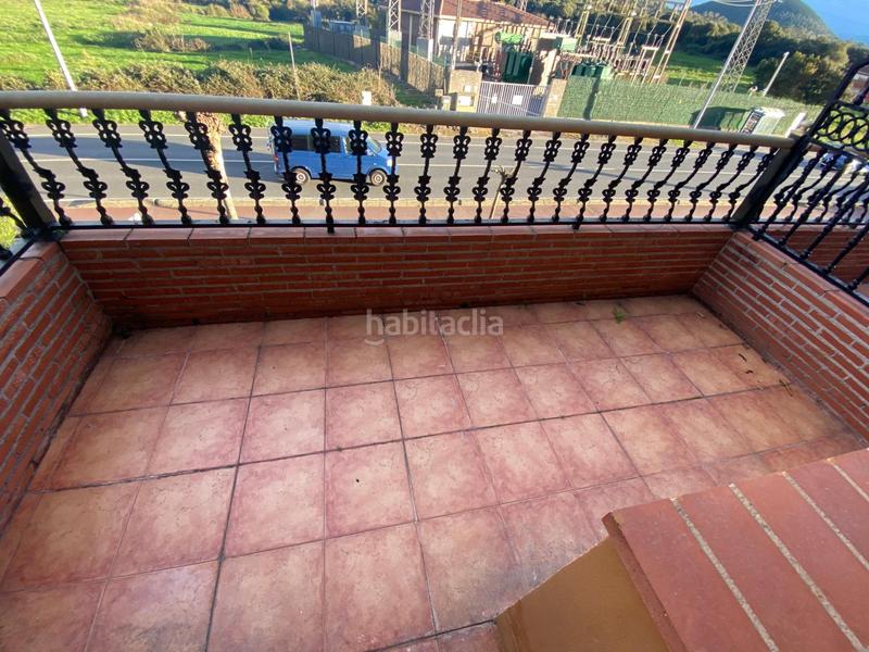 Foto f101dddb-7252-4305-b564-a9267b07b2d1. Maison jumelée avec chauffage parking dans Argoños