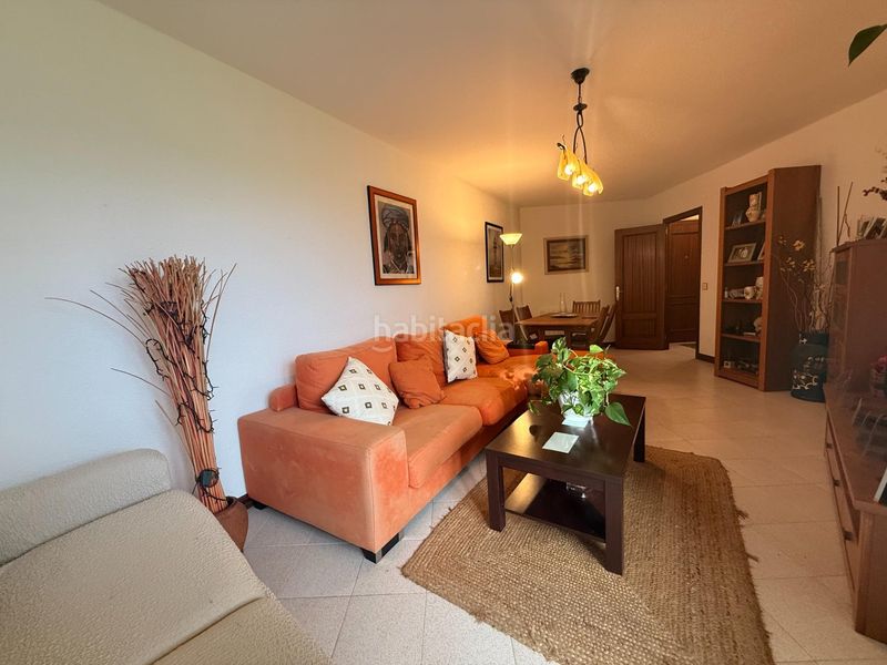 Foto f30f2252-71c0-4701-bb9e-48c4f207eb1a. Flat with pool in Ajo Bareyo