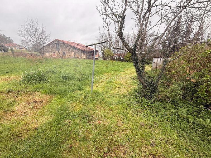 Foto 14d2d9e8-ce8a-42b9-b4f7-cefd97e2f2a8. Casa adossada amb aparcament a Rasines