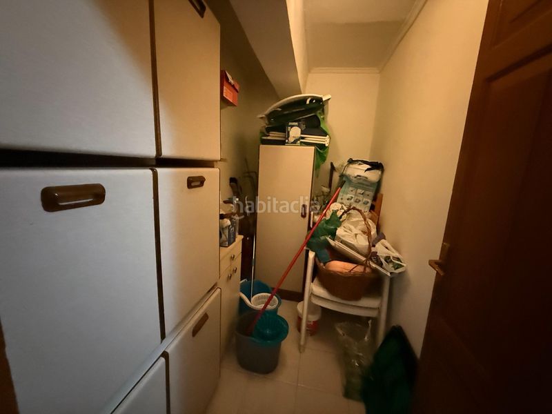 Foto f1b835e1-e768-4969-a428-c3ed485043ba. Casa adossada amb aparcament a Rasines