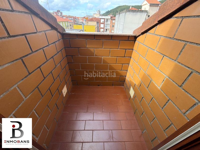 Foto c4a4d02c-293a-4f48-8965-dd120cc2cd3a. Àtic amb calefacció a Santoña