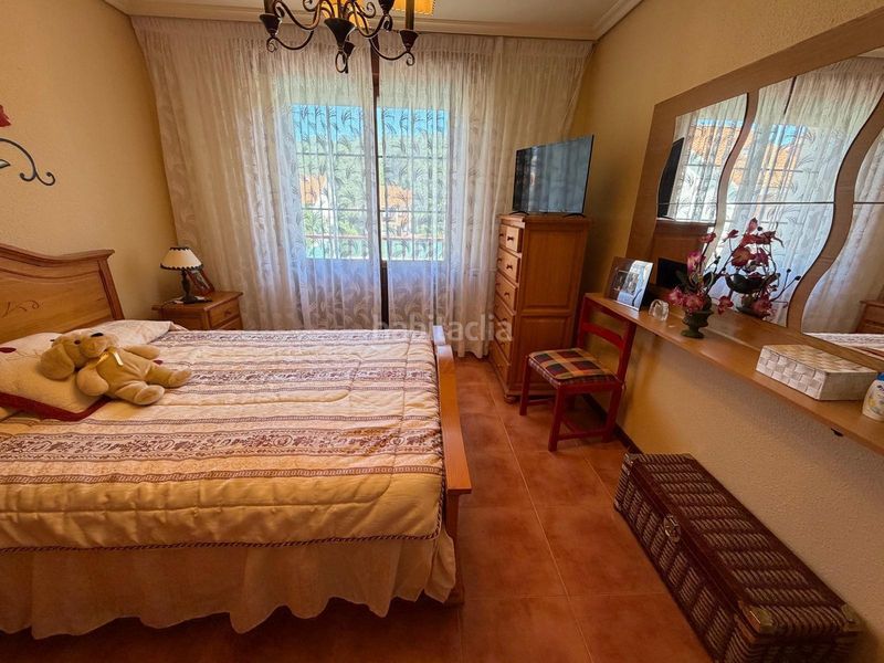 Foto 59995b1b-b610-4c61-8eb2-e71bdb916df2. Chalet exclusivo chalet independiente en Argoños