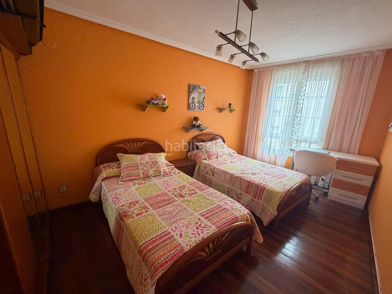 Foto a7fb85b8-ea89-4ee9-8291-3c967d700b9e. Pis a Santoña
