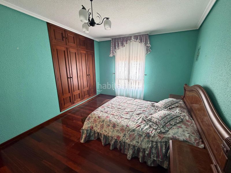 Foto c3c6cc7d-7322-4b9d-8e16-81858a2483fa. Pis a Santoña