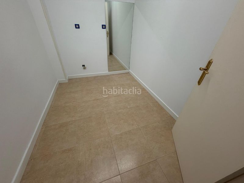 Foto 0399f4e4-1336-4792-bb12-8c7b932ed1a1. Local comercial  en Colindres