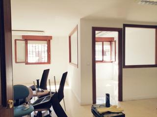 Local Comercial  Julian ceballos. Local com. en venta en centro, 2 despachos.