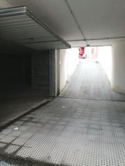 Aparcament cotxe a Inmobiliaria - Barreda. Garaje en venta en barreda.