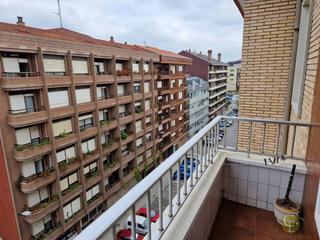 Pis  Garcilaso de la vega. Piso en venta en centro, 3 dormitorios.