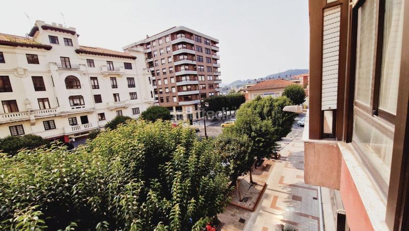 Foto 4e68ca65-de2a-4722-b2e2-3463ab72bdf9. Pis amb calefacció a Centro Torrelavega