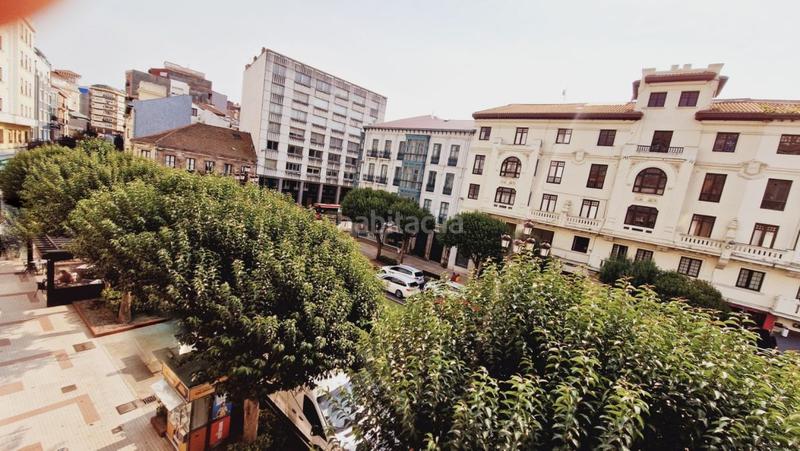 Foto bd8bbf7a-c37e-490c-ba8f-e27c3e391e48. Pis amb calefacció a Centro Torrelavega