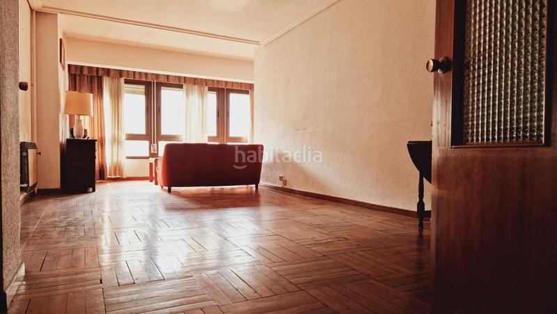 Foto df27ffec-d9db-45f1-8824-ac346aad62b1. Pis amb calefacció a Centro Torrelavega