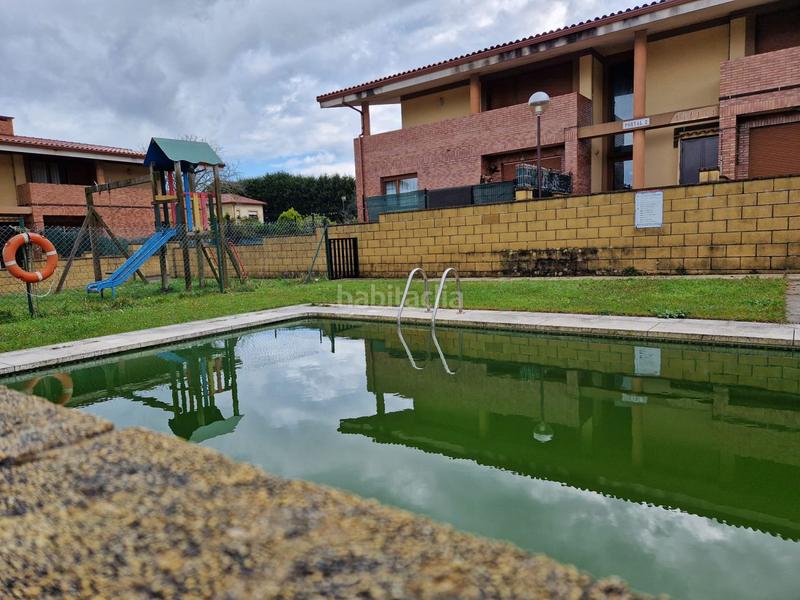 Foto 8c333b1f-34e4-4f0a-a87d-51f666a7097b. Rez-de-chaussée avec chauffage parking piscine dans Alfoz de Lloredo