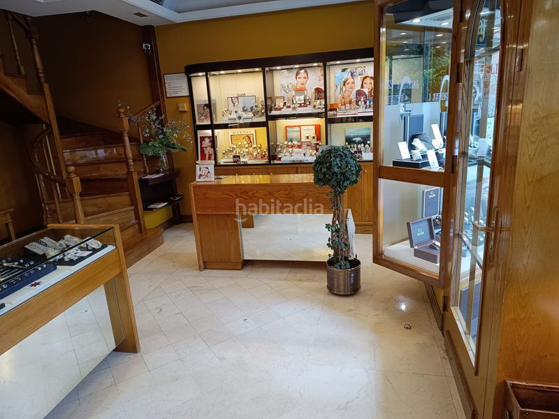 Foto 55a7f01a-8d0d-45bb-bbd8-7dacafc029c7. Local comercial a Centro Torrelavega