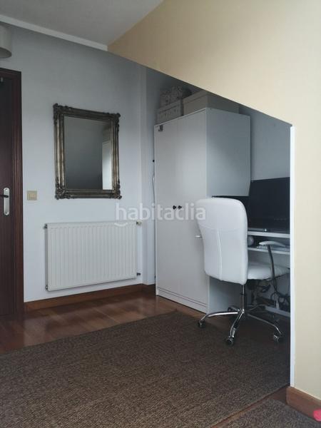 Foto aeaf4114-1f9e-47ae-8cd9-93389b145a99. Dúplex duplex en venta en Sierrapando, 2 dormitorios. en Torrelavega