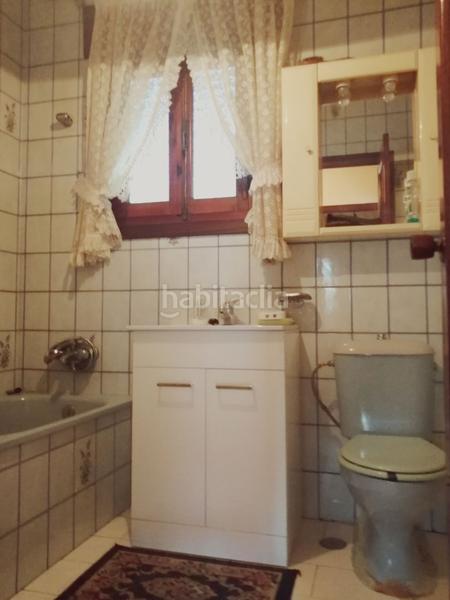 Foto 4391bdb8-b284-44ee-a72c-cc4f13b82e29. Casa adosada  en venta en barreda, 3 dormitorios. en Torrelavega