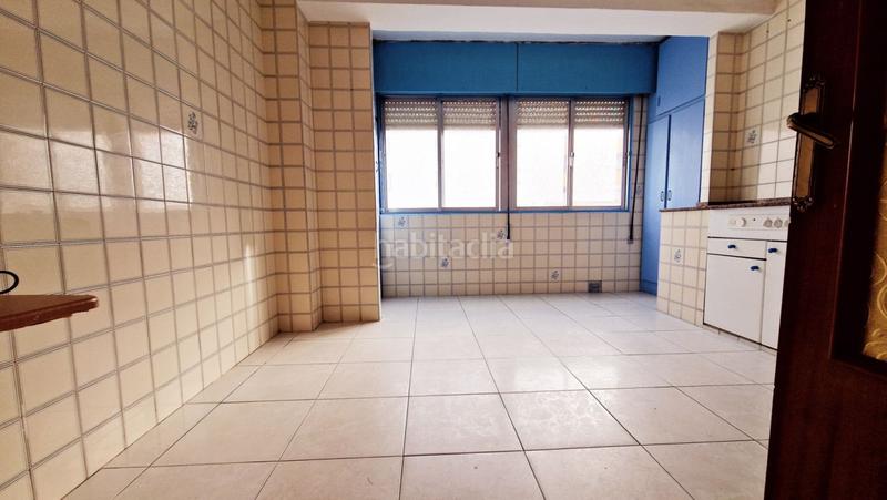 Foto 9de5cb7a-056f-4fa7-9276-6fb2f0f475c6. Piso  en venta en inmobiliaria, 3 dormitorios. en Torrelavega