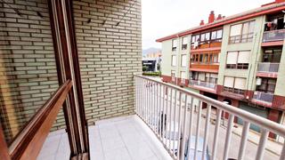 Pis a Cartes. Piso en venta en santiago, 2 dormitorios.