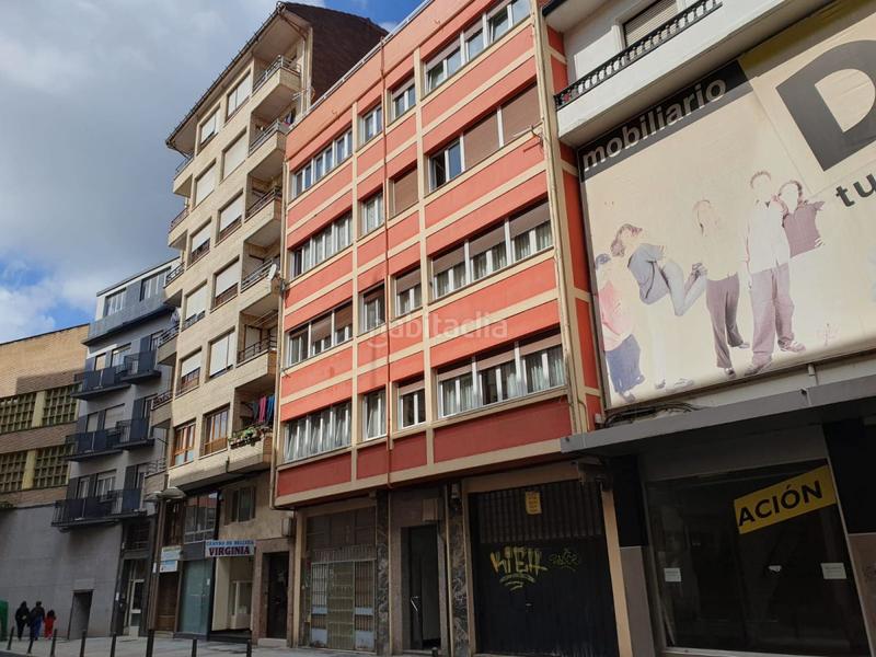 Foto 6c0fed0a-6c73-4b73-b3b8-a45fc347abd5. Piso  en venta en Centro, 3 dormitorios. en Centro Torrelavega