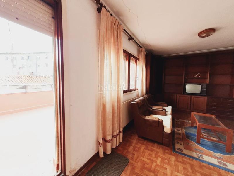 Foto b743ac02-71b1-46b3-bf63-f84620caf834. Piso  en venta en Centro, 3 dormitorios. en Centro Torrelavega
