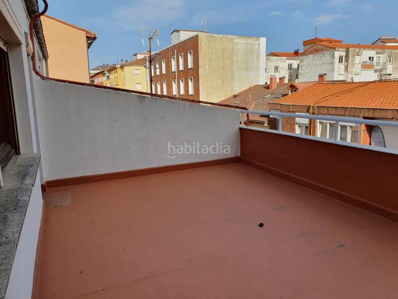 Foto b867360a-a363-48a2-8b2a-13fe473af77e. Piso  en venta en Centro, 3 dormitorios. en Centro Torrelavega
